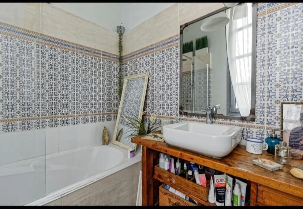 Appart Authentique 100 M Du Palais Des Papes-Clim Apartment Avignon 0*,