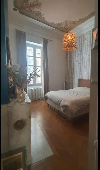 Appart Authentique 100 M Du Palais Des Papes-Clim Apartment Avignon